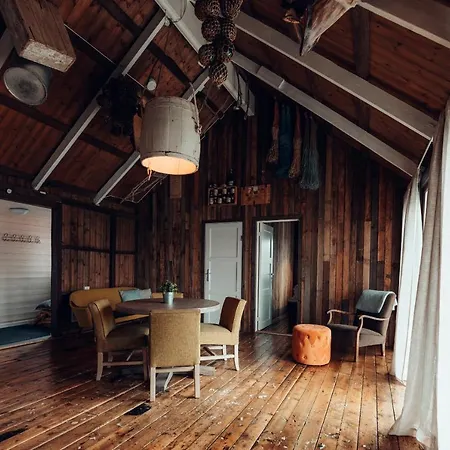 Lodge Hattvika Ballstad