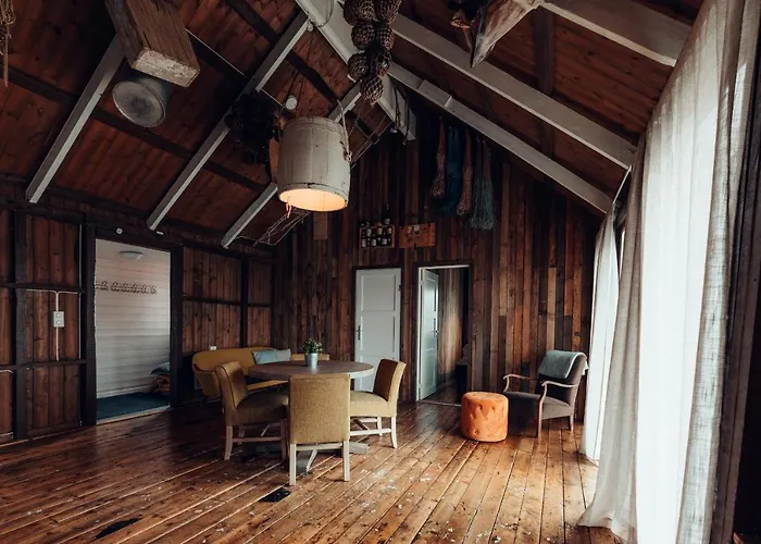 Orman Evi Hattvika Ballstad