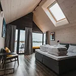Hattvika Lodge *