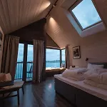 Hattvika Lodge *